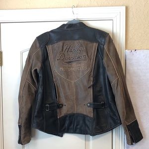 Women’s Harley Davidson Triple Vent System Gallun Leather Jacket - worn 3 times